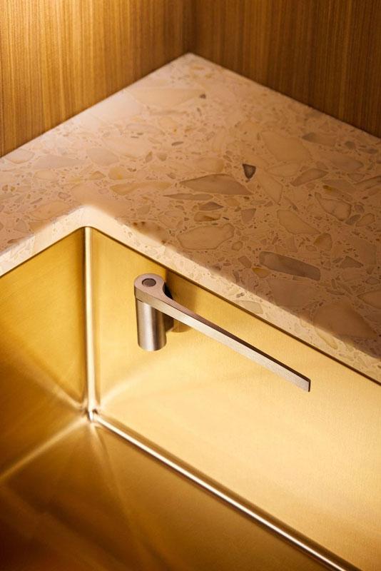 Happy_Sinks_teraksinen_keittioliinateline_suora