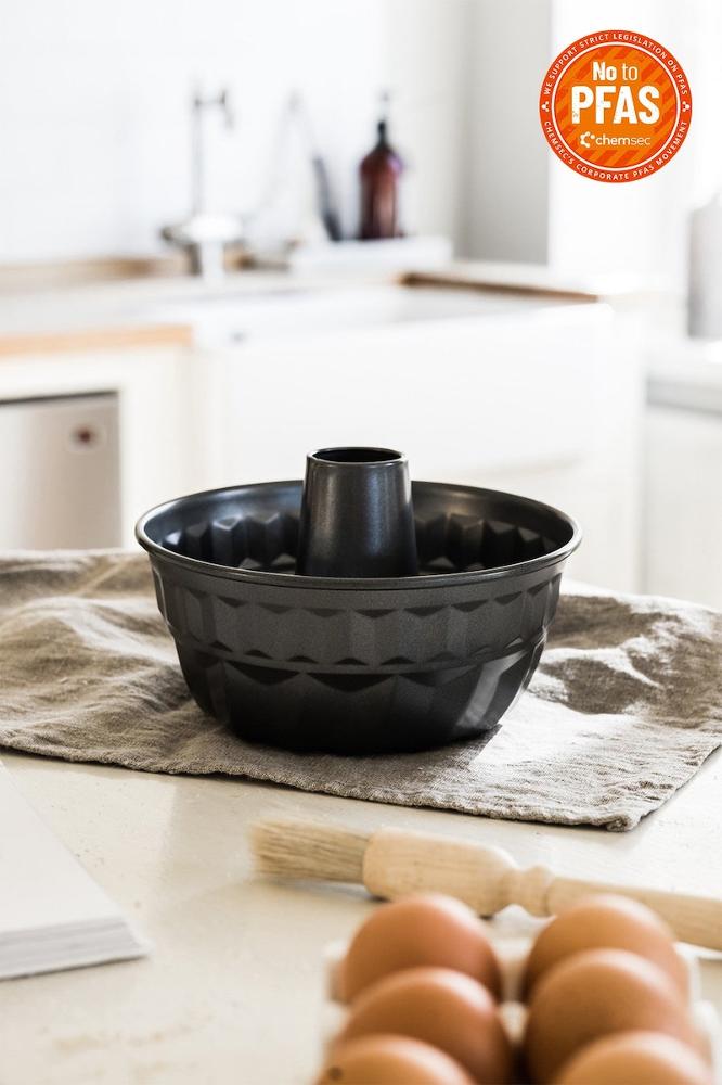 Heirol_kuivakakkuvuoka__pinnoitettu__18cm