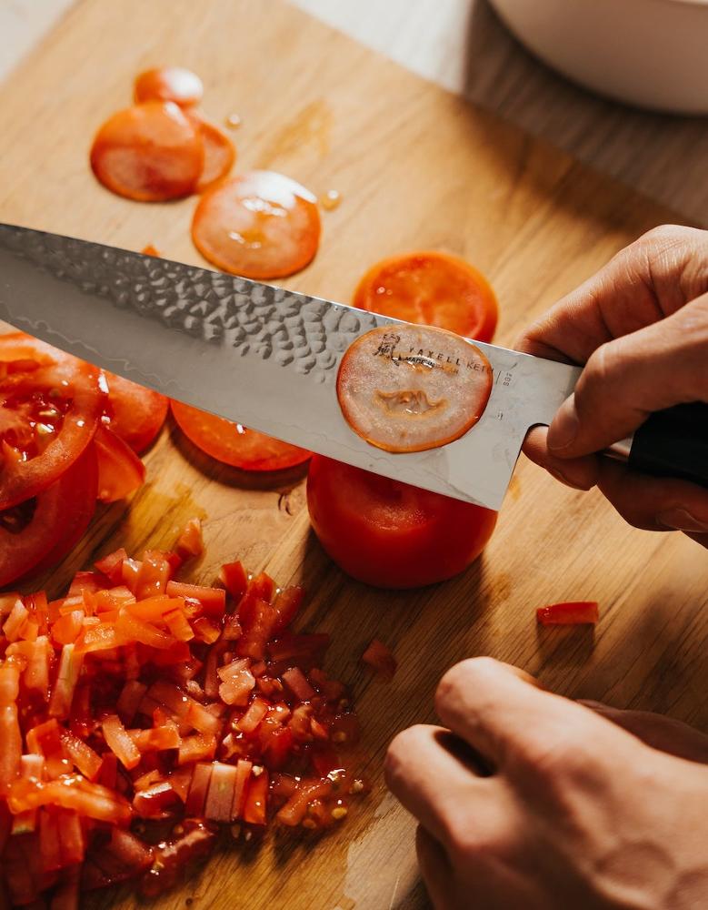Yaxell_Ketu_kokkiveitsi_20cm