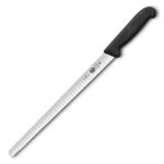 Victorinox_ovaalihiottu_lohiveitsi_30cm__fibrox