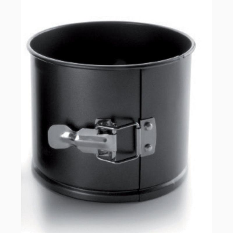 Panettonevuoka_16cm_irtopohjalla__Ibili