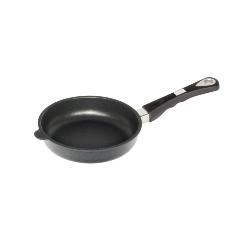 Chez_Marius_20cm_paistinpannu_induktiolle