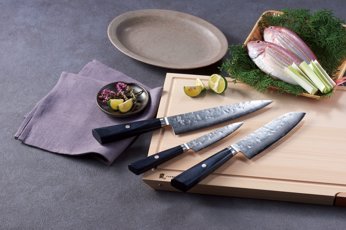 Japanilaiset keittiöveitset